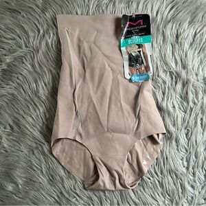 Maidenform Flexees Shapewear Women Size Small Blush High Waist Brief Ultra Firm